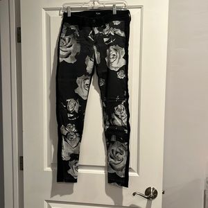 Hudson Colins vice versa black floral print jeans - 27